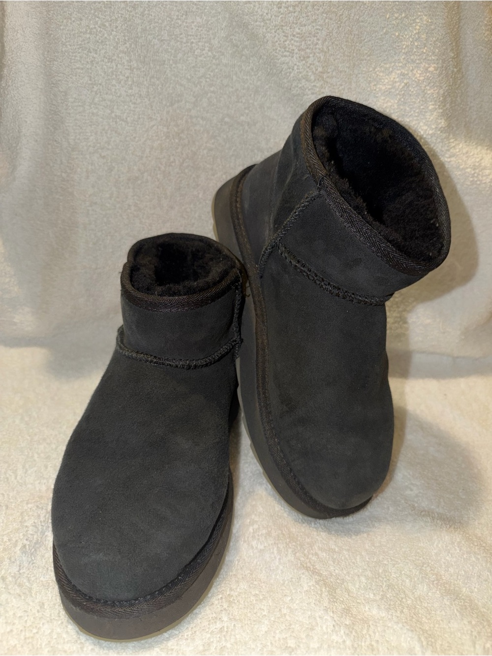 Women’s Emu Australia Black Sharky Micro
